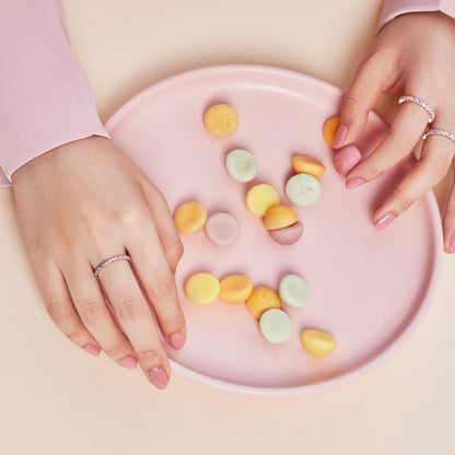 [Rose Tomorrow]Unique Scintillating Round Cut Daily Ring