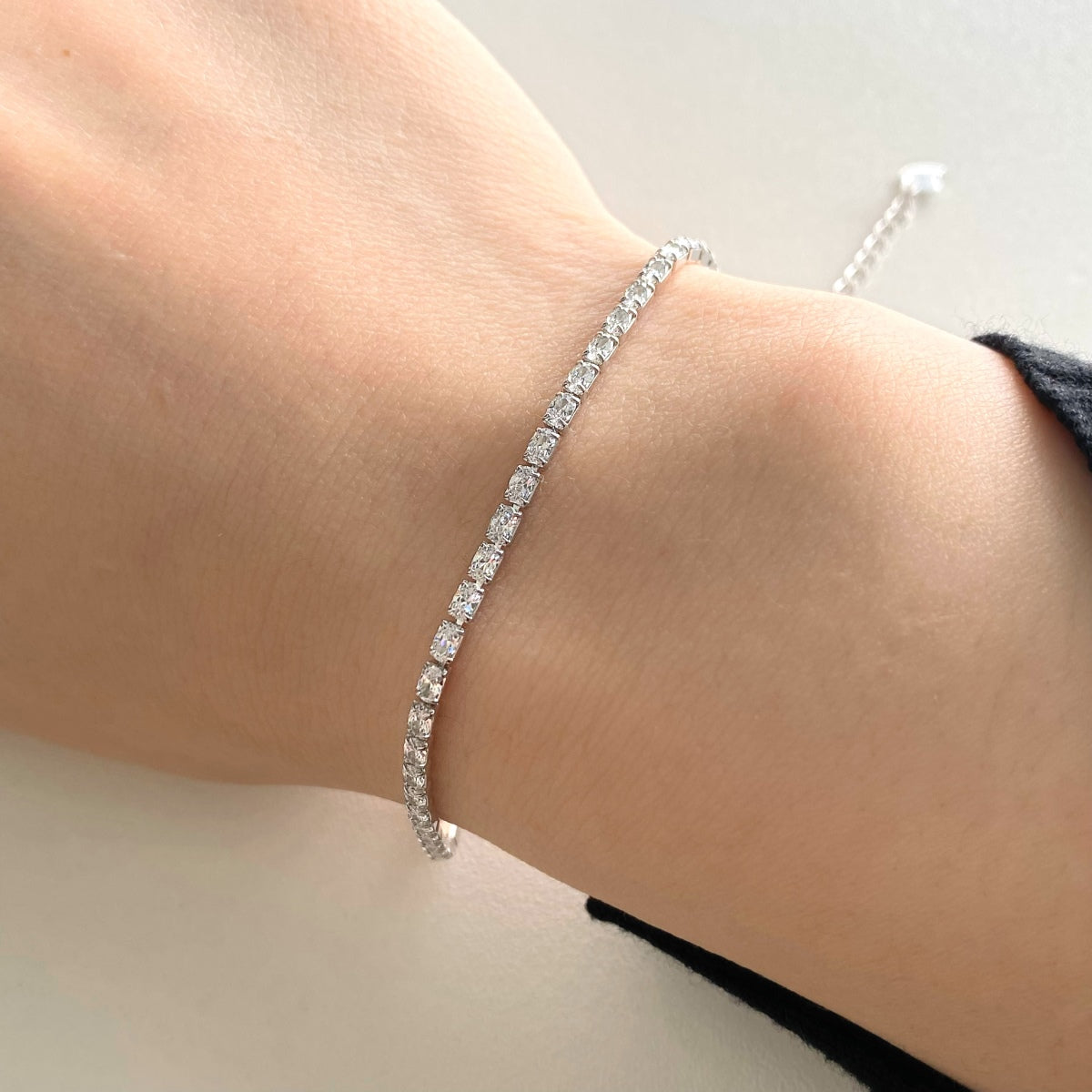 [Rose Tomorrow]Elegant Emerald Cut Daily Bracelet