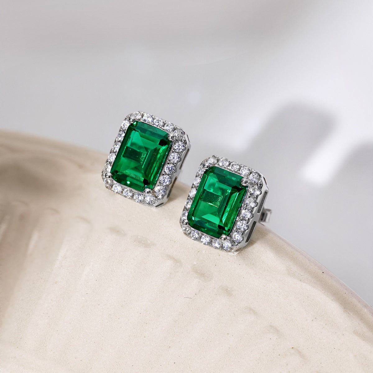 [Rose Tomorrow]Luxurious Dainty Emerald Cut Banquet Earrings