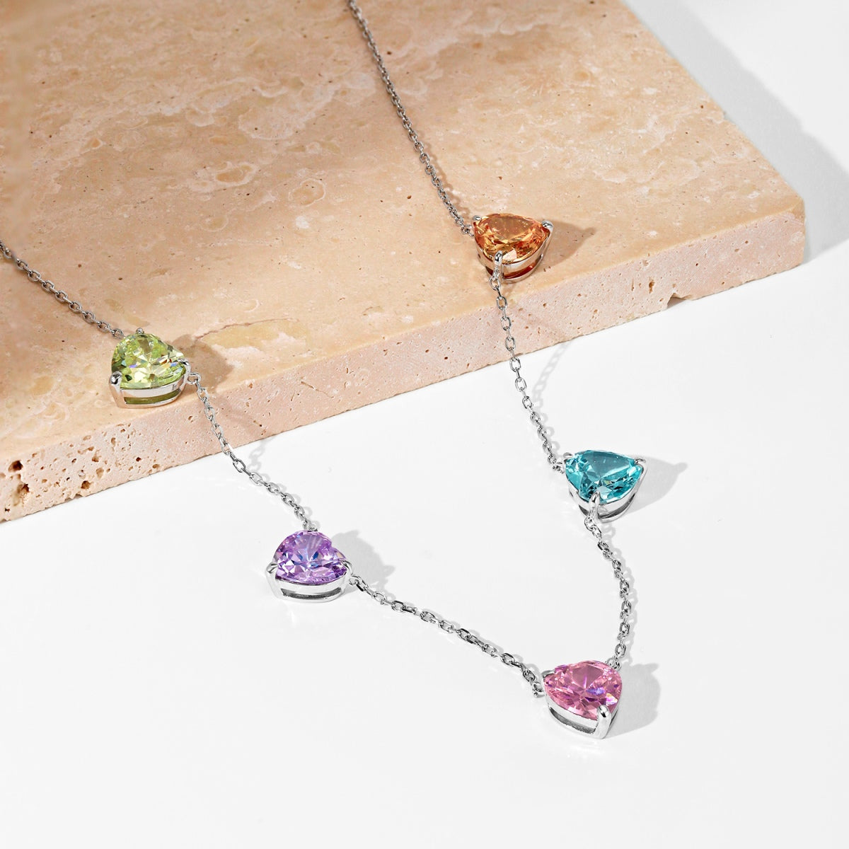 [Rose Tomorrow]Sparkling Colorful Heart Cut Necklace