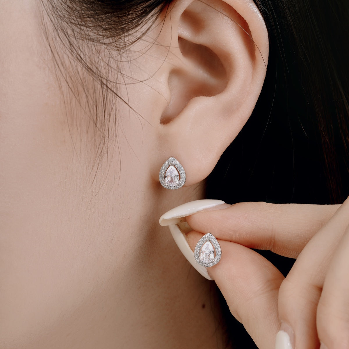 [Rose Tomorrow]Luxurious Water Drop Shape Earrings