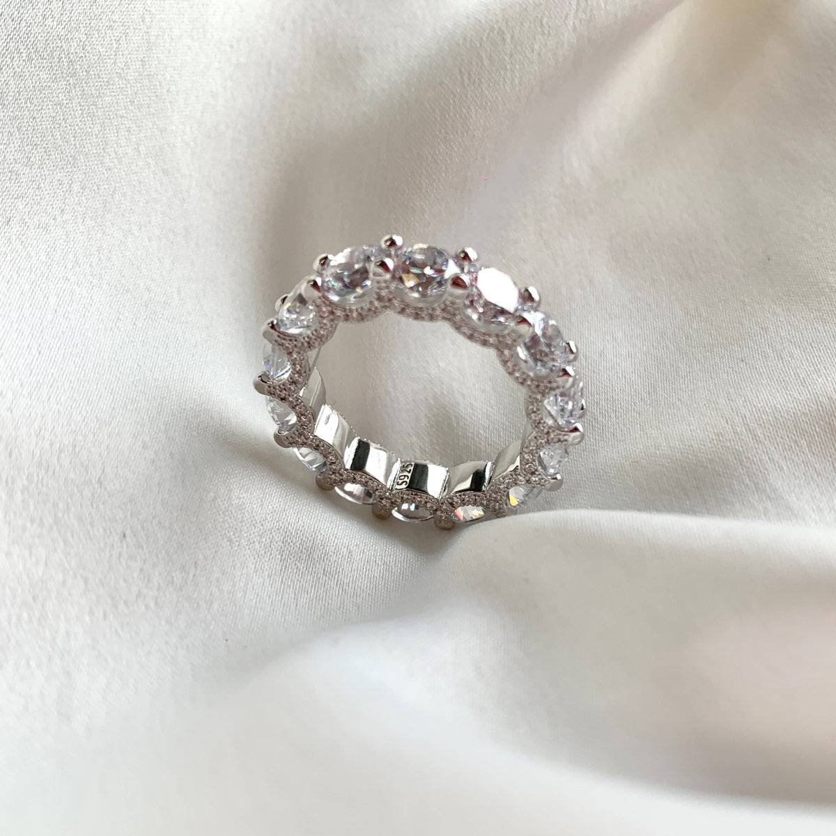 [Rose Tomorrow]Gorgeous Round Cut Tennis Ring